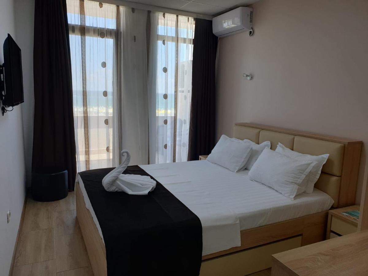 Hotel Solea Beach Mamaja Zewnętrze zdjęcie