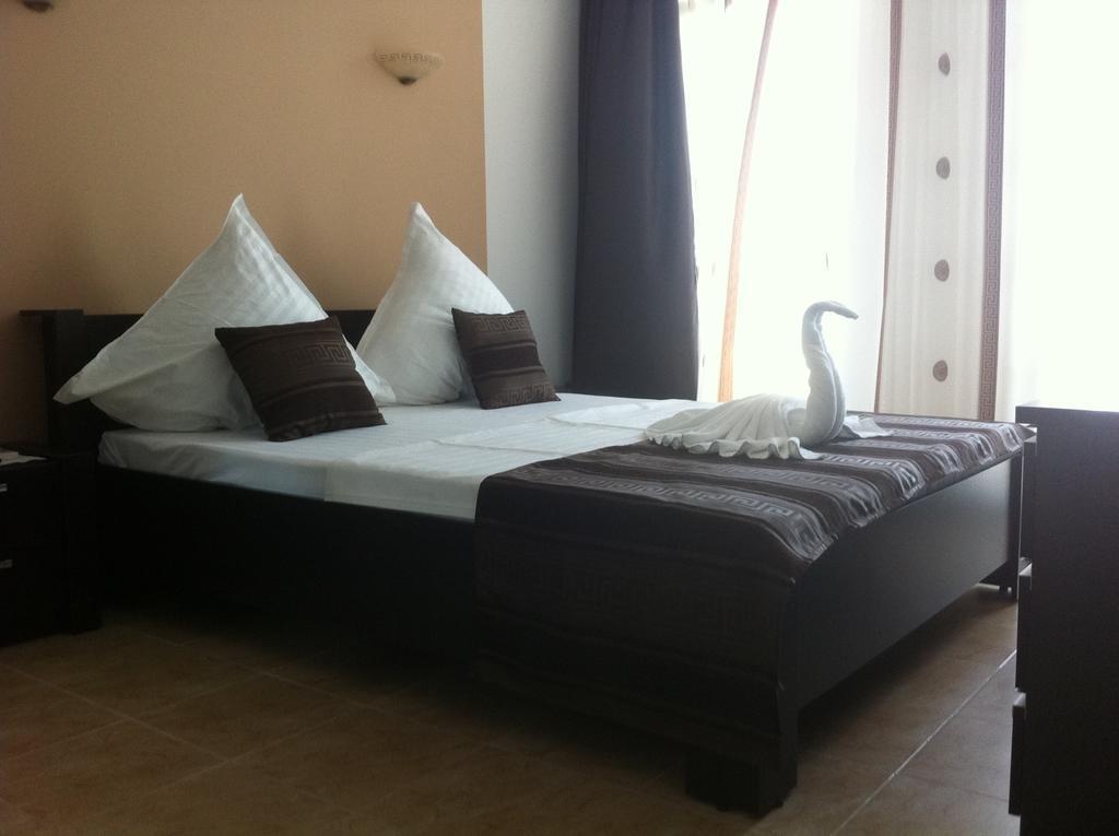 Hotel Solea Beach Mamaja Zewnętrze zdjęcie