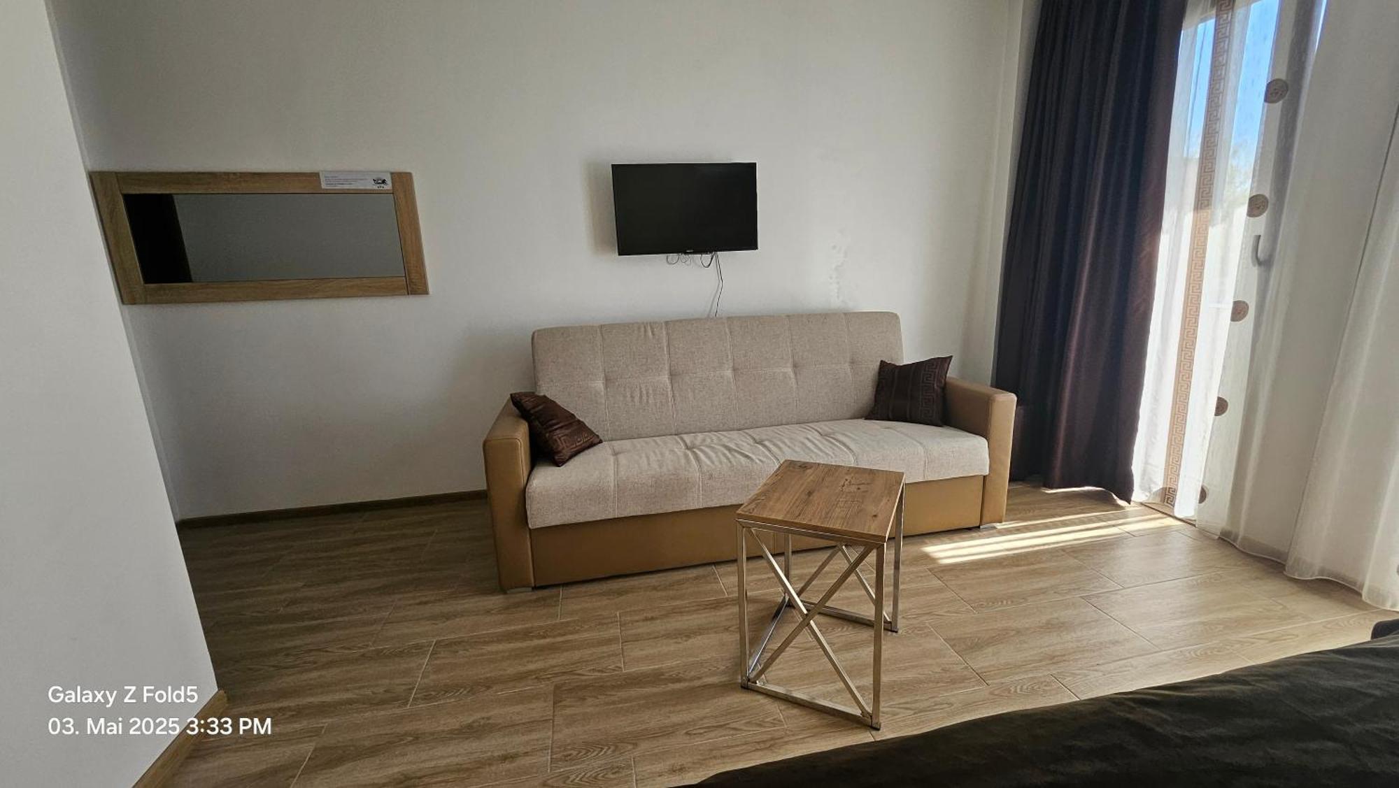 Hotel Solea Beach Mamaja Zewnętrze zdjęcie