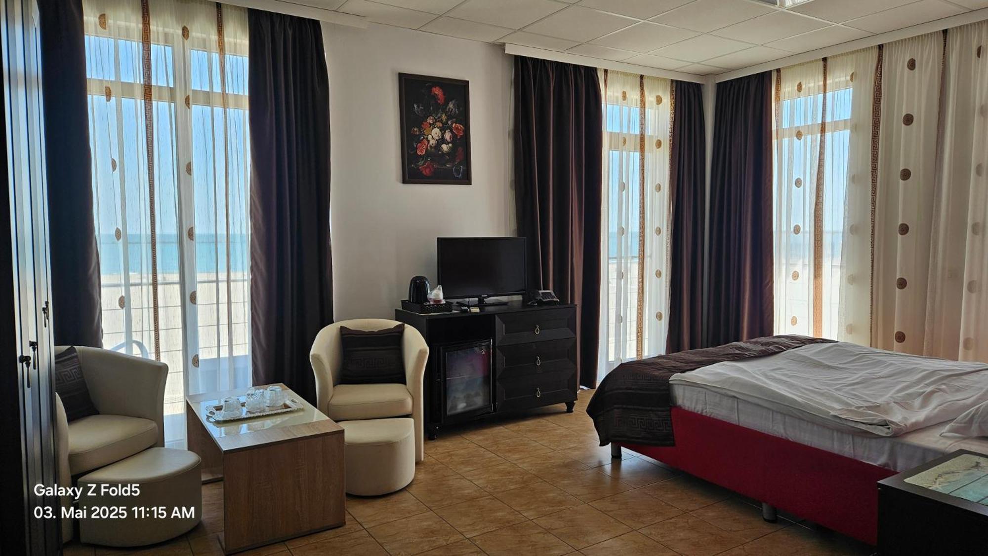 Hotel Solea Beach Mamaja Zewnętrze zdjęcie