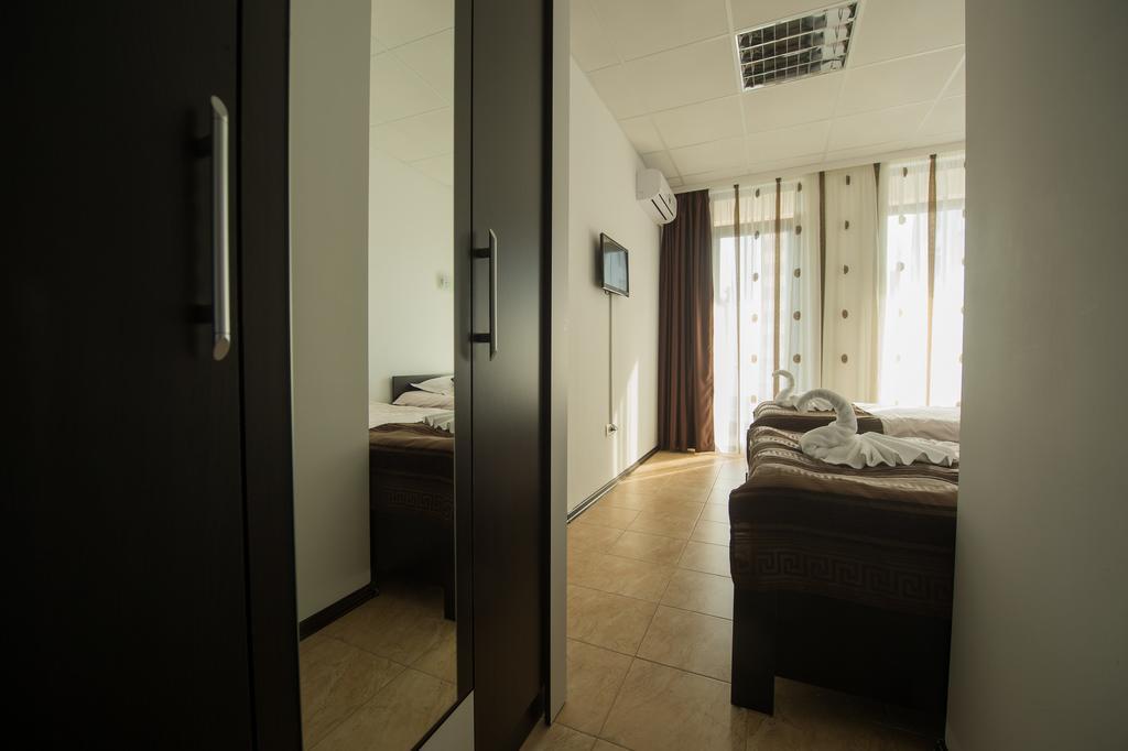 Hotel Solea Beach Mamaja Zewnętrze zdjęcie