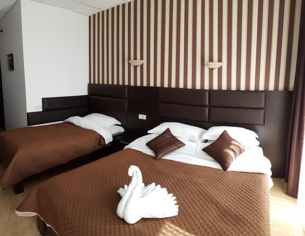 Hotel Solea Beach Mamaja Zewnętrze zdjęcie