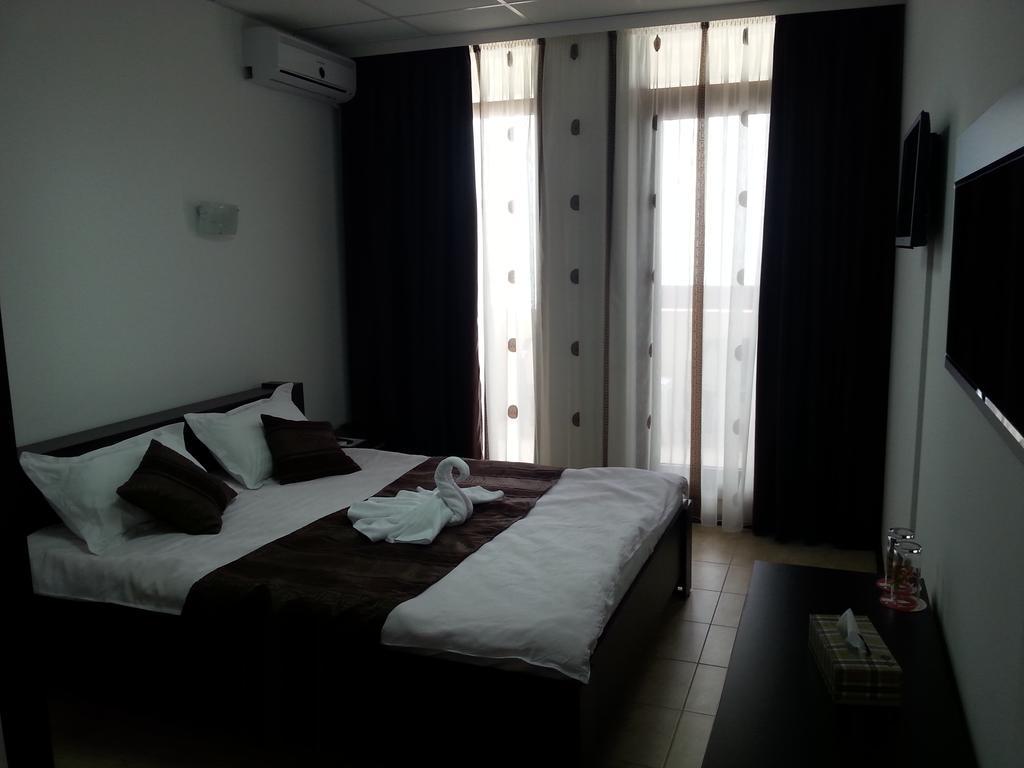 Hotel Solea Beach Mamaja Zewnętrze zdjęcie