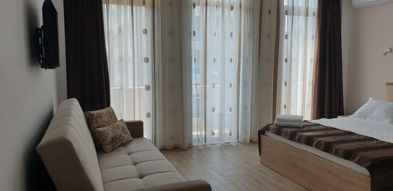 Hotel Solea Beach Mamaja Zewnętrze zdjęcie