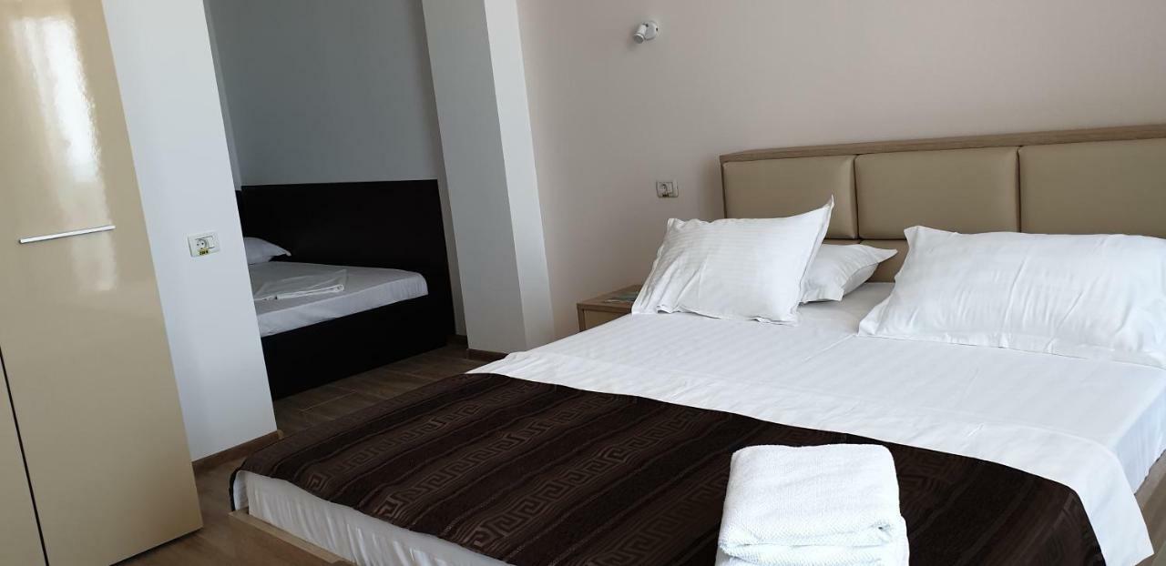 Hotel Solea Beach Mamaja Zewnętrze zdjęcie