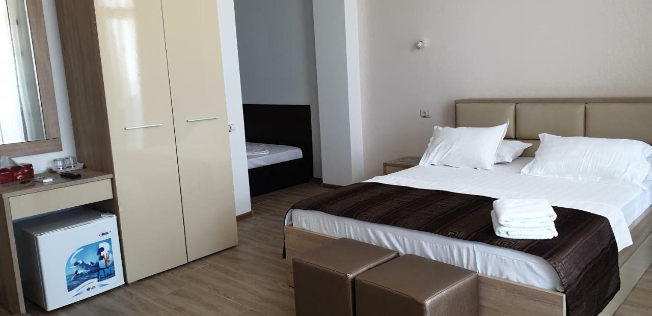 Hotel Solea Beach Mamaja Zewnętrze zdjęcie