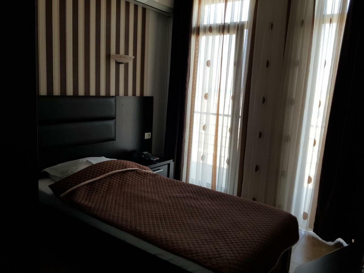 Hotel Solea Beach Mamaja Zewnętrze zdjęcie